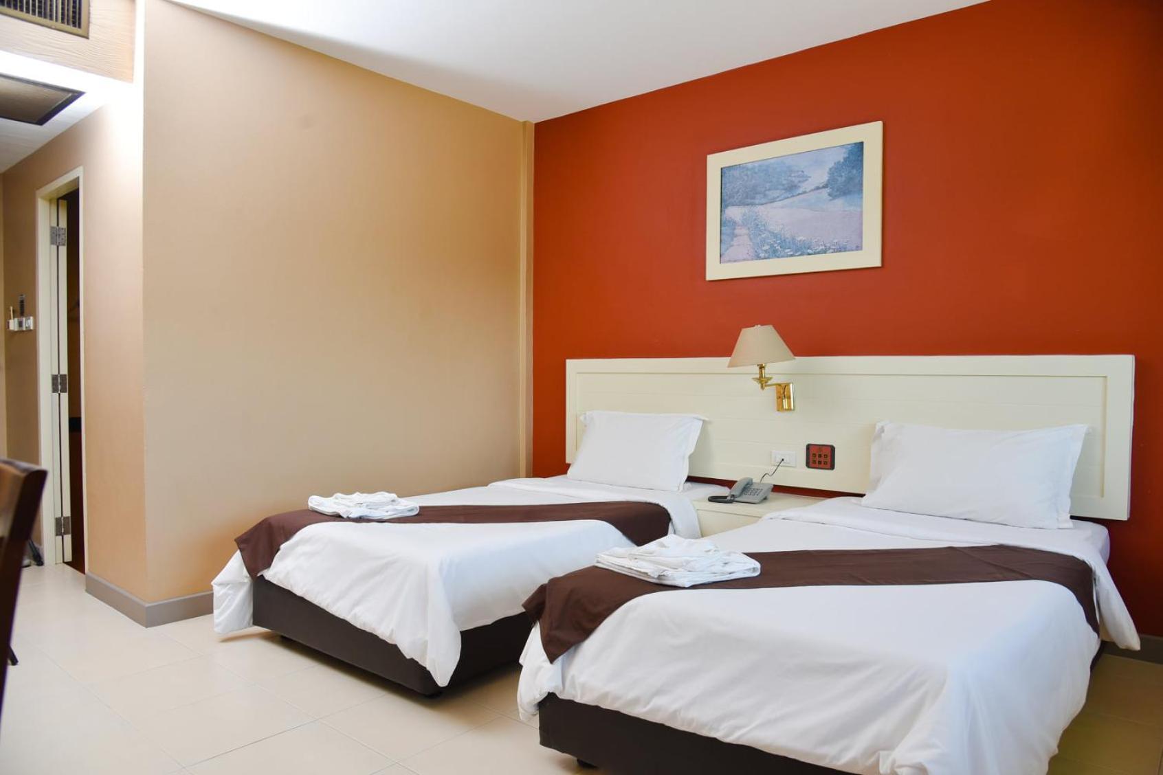 Nipa Garden Hotel Surat Thani Esterno foto