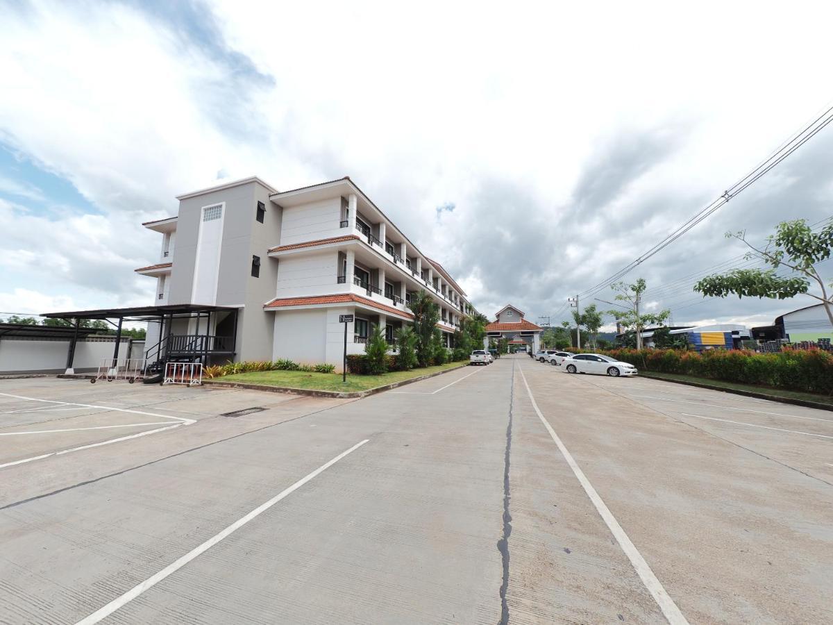 Nipa Garden Hotel Surat Thani Esterno foto